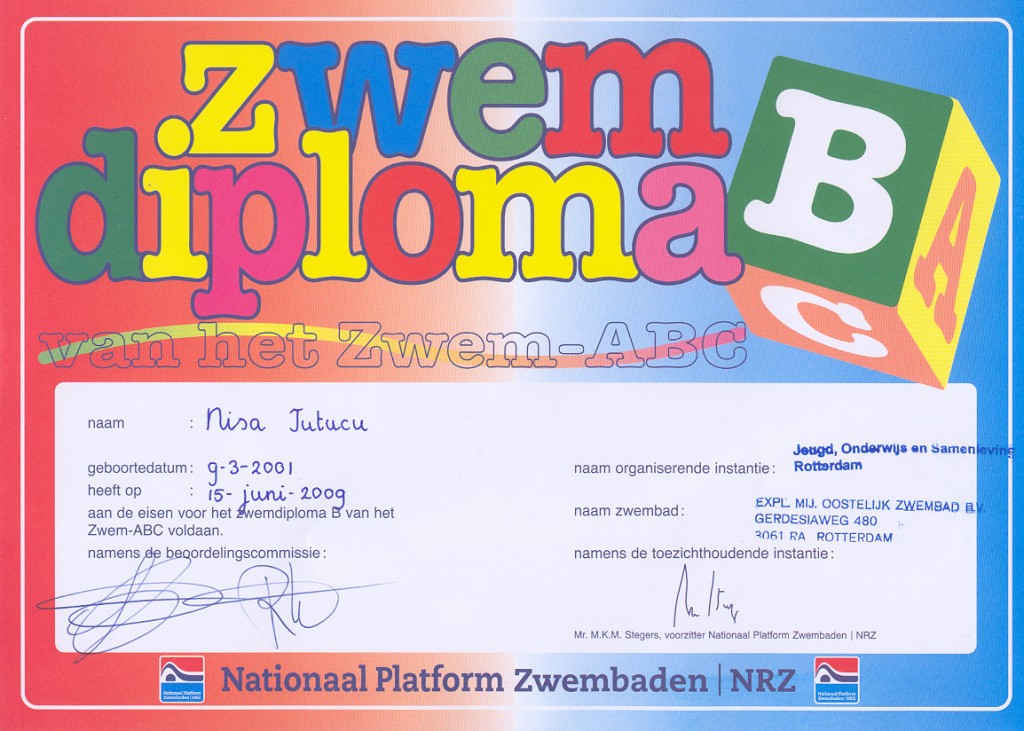 Nisa TUTUCU Zwem Diploma B